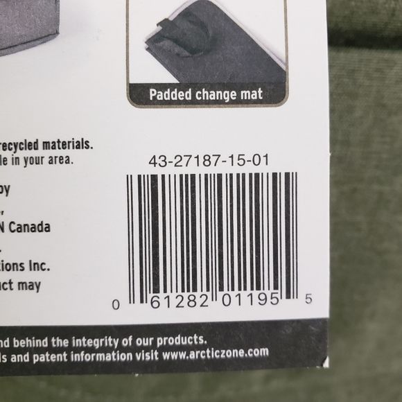 NEW! Fulton Bag Co. Diaper Bag Backpack with Removeable Jumpsack & Changing Pad - Picture 8 of 8